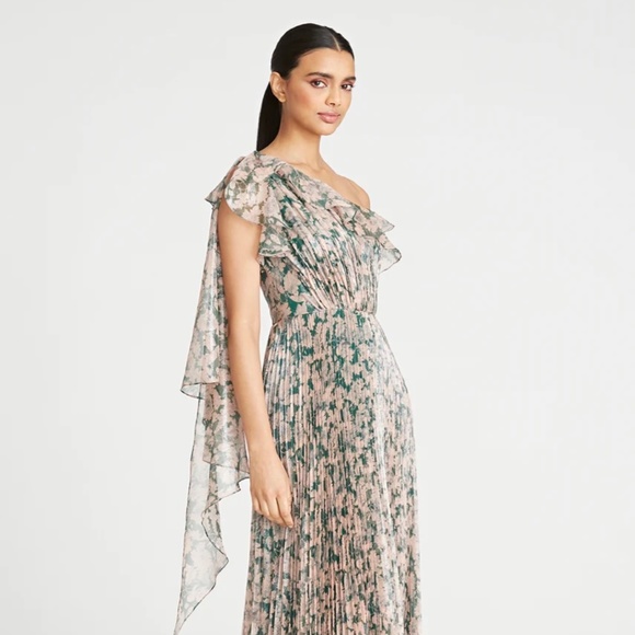 Theia Aurelia Pleated Gown - Picture 3 of 4